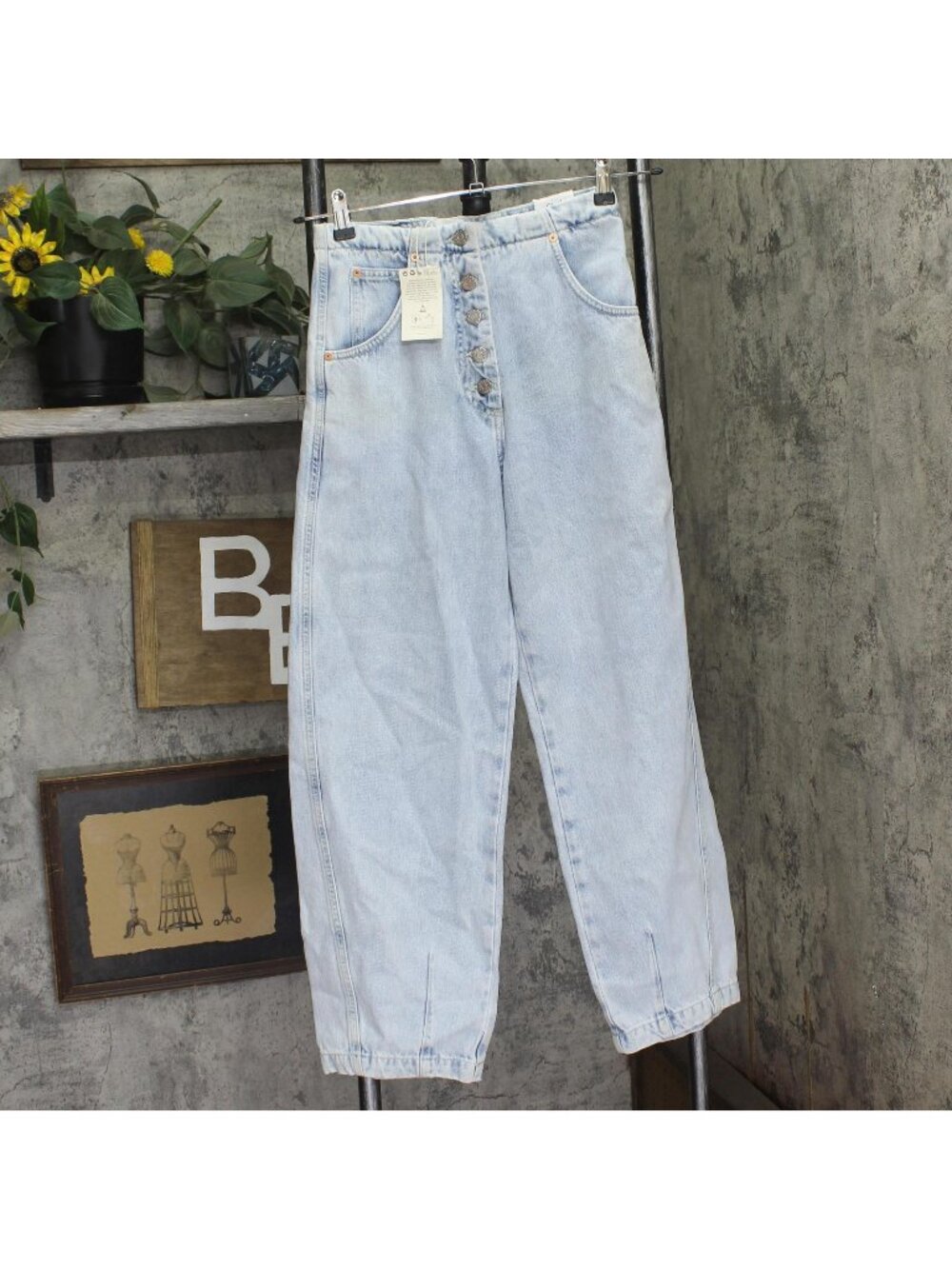 NWT Mango Leg High Waist Button Fly Adjustable Jeans Light Blue US 2 (EUR 34)